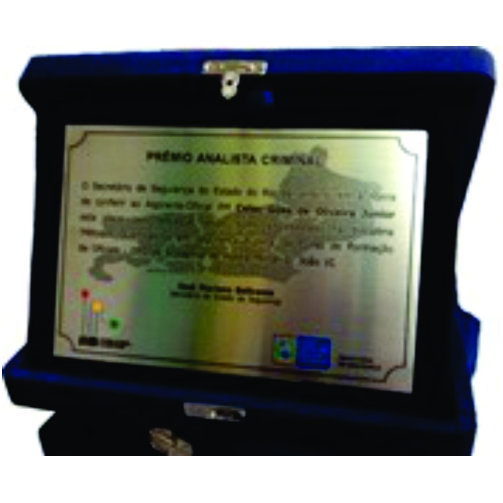 Placa de aço escovado com estojo-placa07